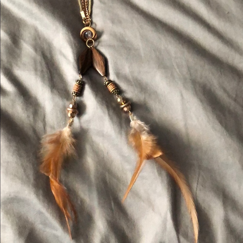 Feather necklace